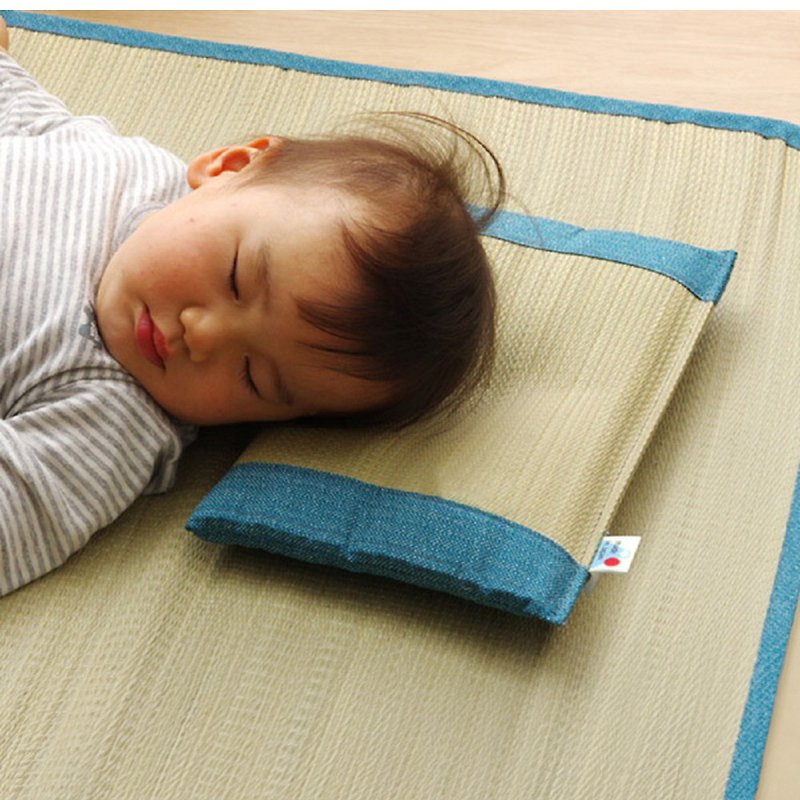 通気性のある日本製天然のい草ベビー寝ござ+枕セット 赤ちゃんの肌をいたわる丁寧な織り - ベビー寝具 - 寄せ植え・花 