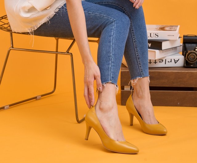 Air Cushion Simple Simple Pointed Toe Stiletto Heels Mustard Yellow Shop DREAMS SHOP SHOES High Heels Pinkoi