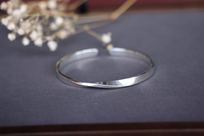 Twist/sterling silver bracelet - Bracelets - Sterling Silver Silver