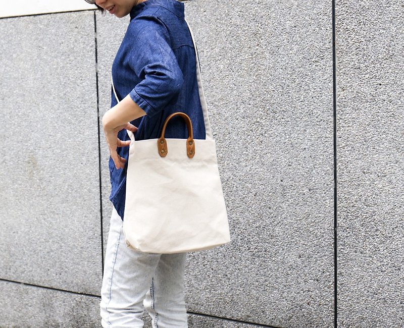 簡約M號真皮帆布購物袋 側背包  A4裝得下 - 手袋/手提袋 - 棉．麻 藍色