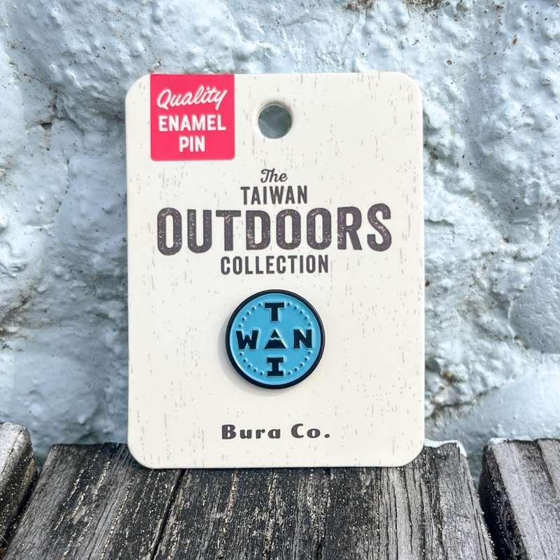 Taiwan Mountain Pin Brooch - BURA Taiwan Outdoor Series Pins - เข็มกลัด - วัตถุเคลือบ สีน้ำเงิน