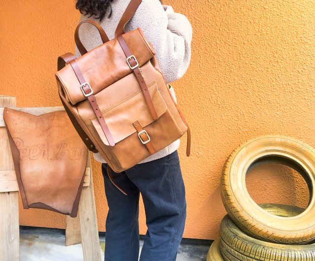 Tanned backpack shop