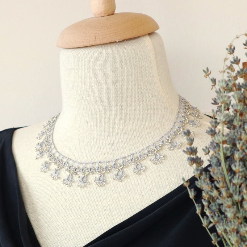 OYA Tatting lace Necklace【LACE】Silver - สร้อยคอ - ไฟเบอร์อื่นๆ สีเงิน