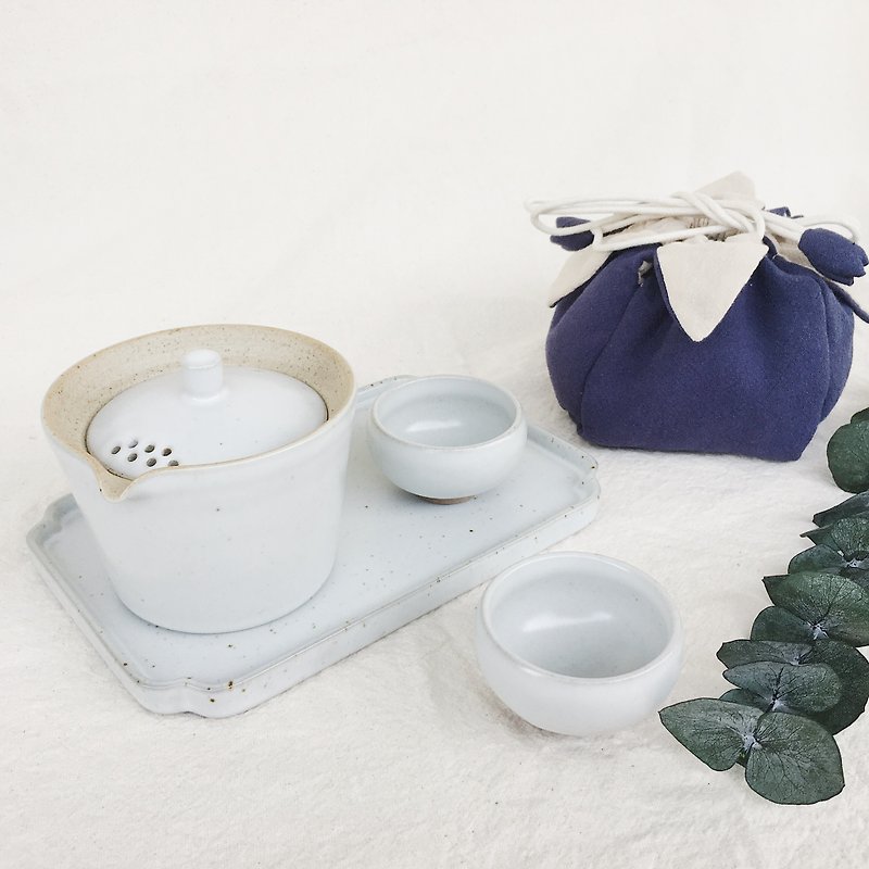 手工陶瓷隨行雙人茶具套裝 - 茶壺/茶杯/茶具 - 瓷 白色