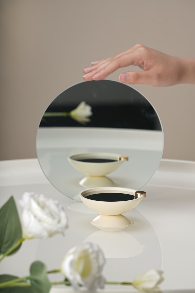 Mirror Flower Water Moon Unscented Version Incense Holder Resin Aroma Diffuser Incense Burner Desktop Ornament Ins Style High-end Gift - น้ำหอม - เรซิน 