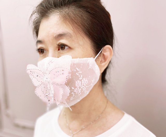 Good for epidemic prevention】Fantasy lace butterfly fashion  three-dimensional mask cover - Shop Esther Wedding Dress Face Masks - Pinkoi