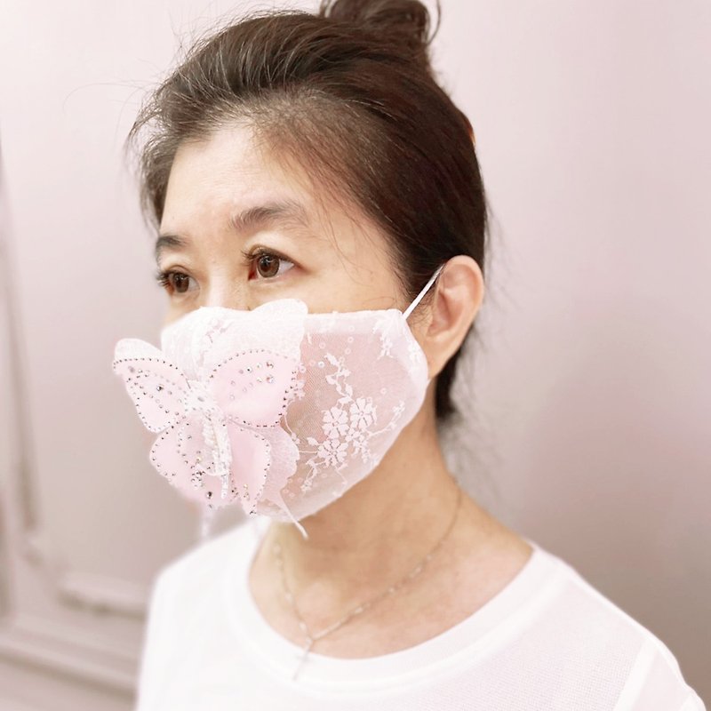 【Good for epidemic prevention】Fantasy lace butterfly fashion three-dimensional mask cover - Face Masks - Cotton & Hemp Red