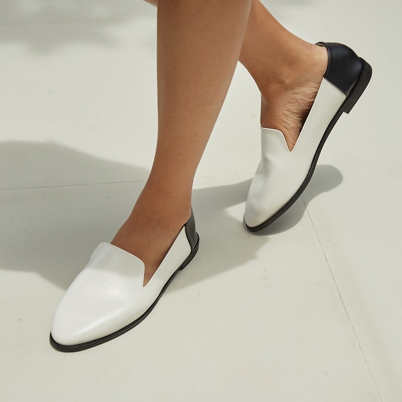 Mood Loafers - White Smoke - รองเท้าลำลองผู้หญิง - หนังแท้ ขาว