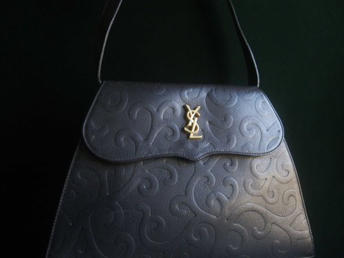 Louis Vuitton Faye Wong Messenger Bag Underarm Bag - Shop RARE TO GO  Messenger Bags & Sling Bags - Pinkoi