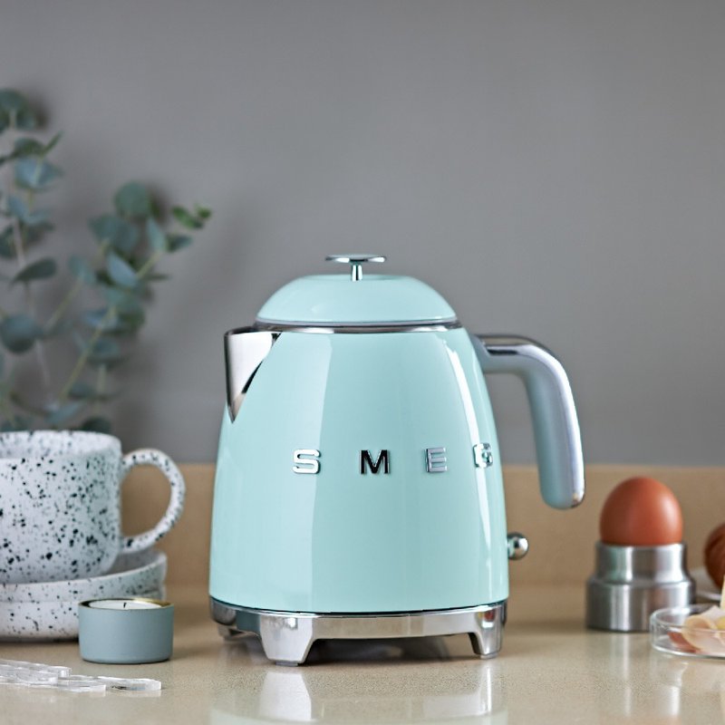 [SMEG] Italian retro 0.8L mini electric kettle-pink green - Kitchen Appliances - Other Metals Green