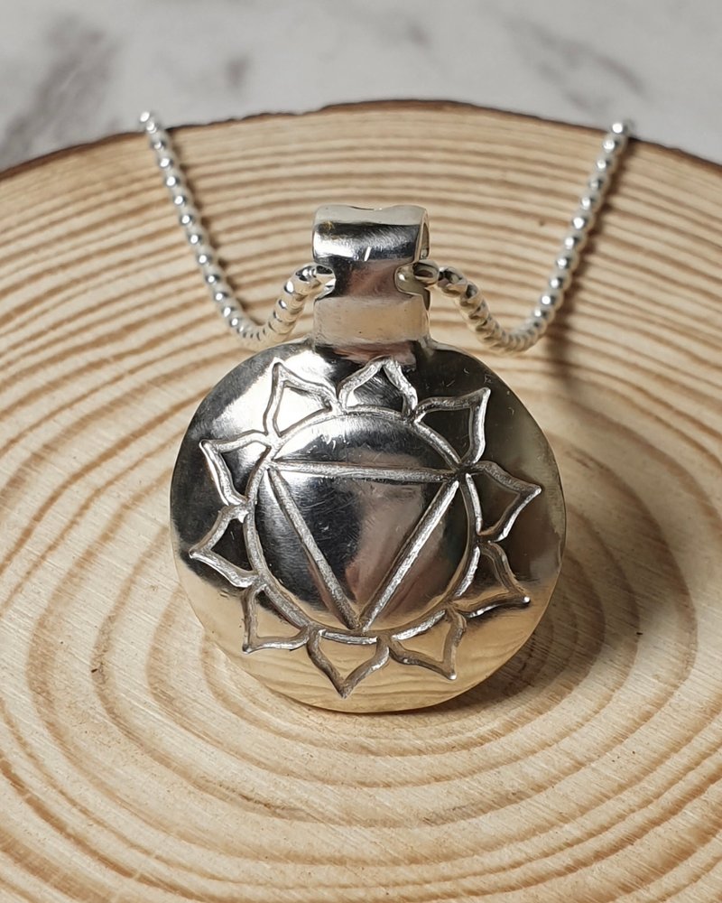 Seven Chakras Sterling Silver Handmade Diffuser Gown Decorated with Sun Chakra Solar Plexus - Necklaces - Sterling Silver Silver