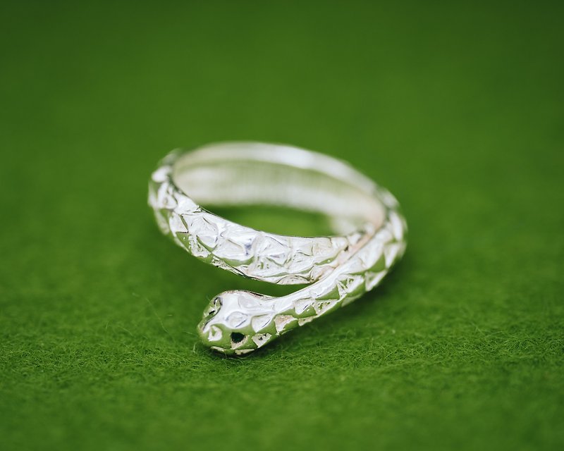 Snake ring - zodiac ring - Japanese design - adjustable size ring - Unisex ring - แหวนทั่วไป - เงิน สีเงิน