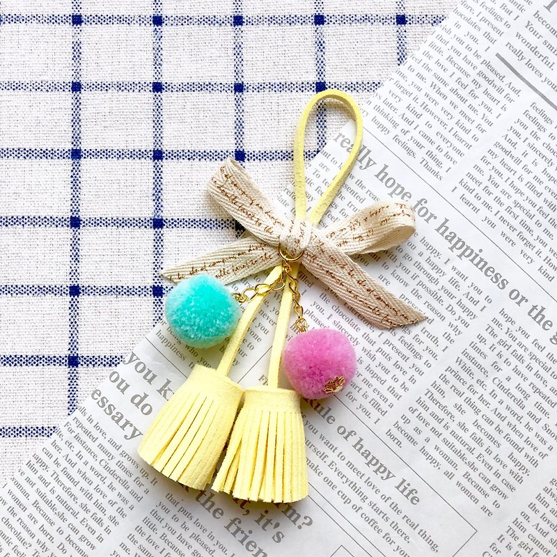 Suede fringed ball key ring charm / light yellow - Keychains - Other Materials Yellow