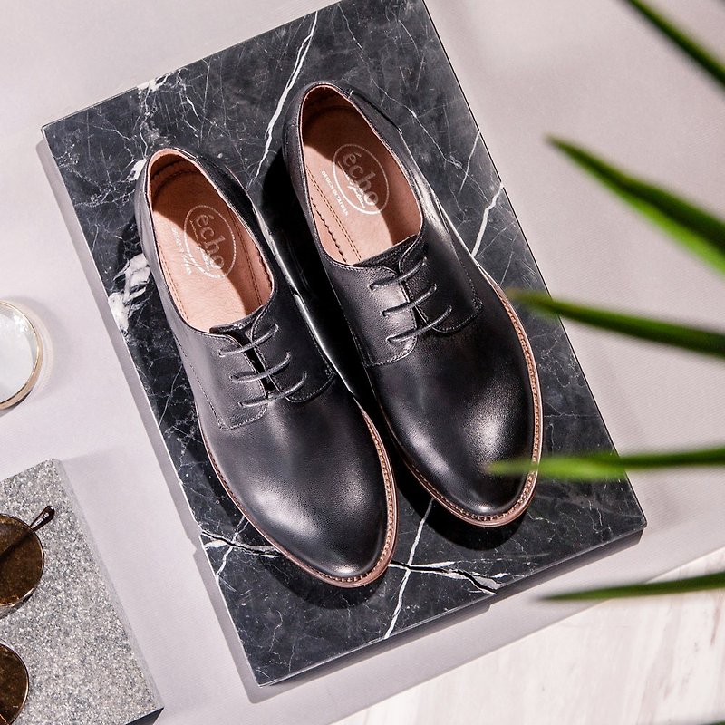 e cho minimalist plain leather derby shoes Ec35 black - รองเท้าลำลองผู้หญิง - หนังแท้ สีดำ