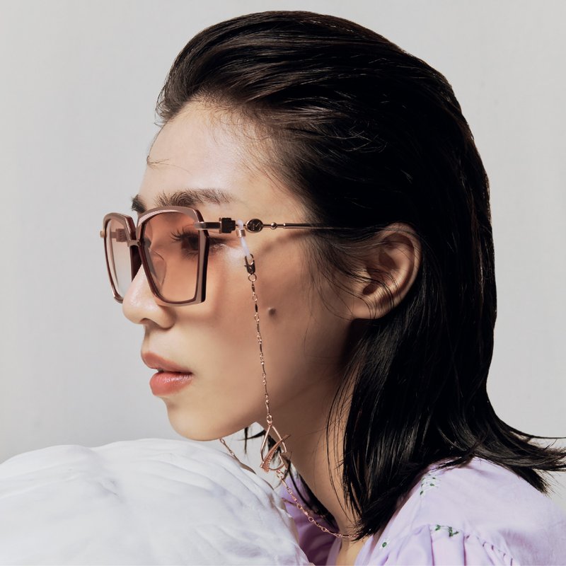 【快速出貨】眼鏡吊鏈 | TEARS 金 | 原創鏤空水滴型吊飾 - 項鍊 - 銅/黃銅 金色