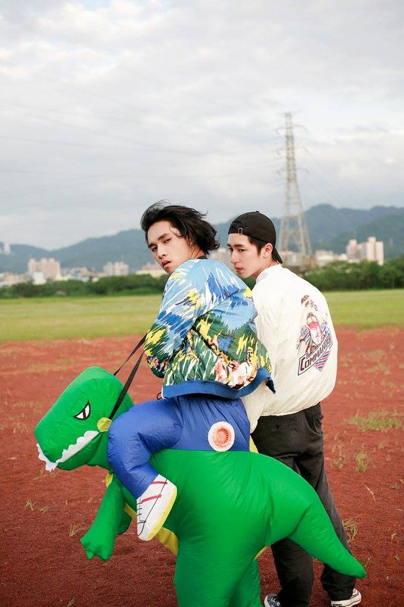 Vintage Paper Jacket - 男夾克/外套 - 棉．麻 綠色