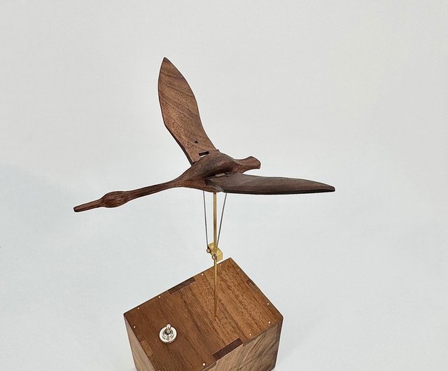 手作りの木製動く置物 オルゴール 白鳥 純粋で優雅な美しい愛