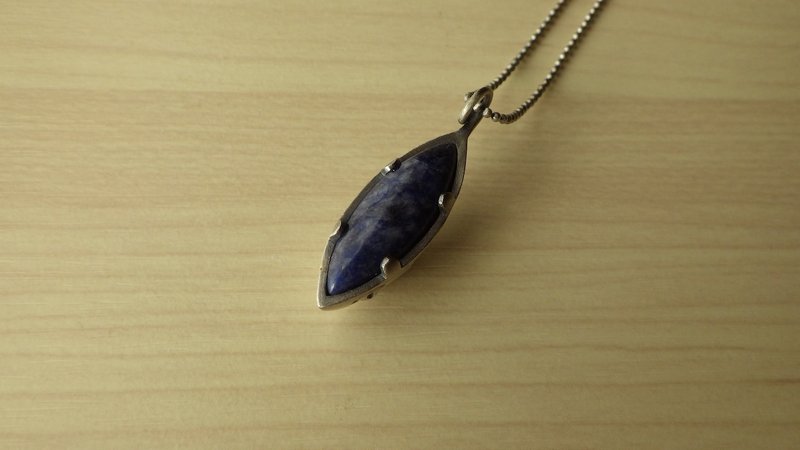 Chameleon Pendant - 項鍊 - 半寶石 藍色