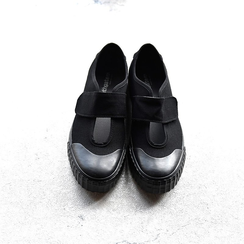 Vita Pure Black/Casual Shoes/Doll Shoes/Canvas Shoes - รองเท้าลำลองผู้หญิง - ผ้าฝ้าย/ผ้าลินิน สีดำ