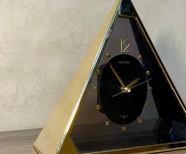 Seiko Pyramid Clock - Shop sun-river-shop Clocks - Pinkoi