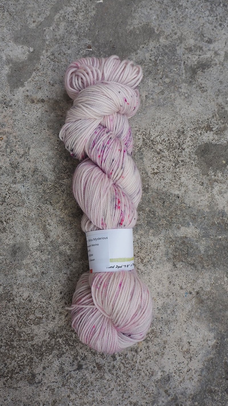 Hand dyed the line. Miss Mysterious (Sport SWM) - Knitting, Embroidery, Felted Wool & Sewing - Wool 