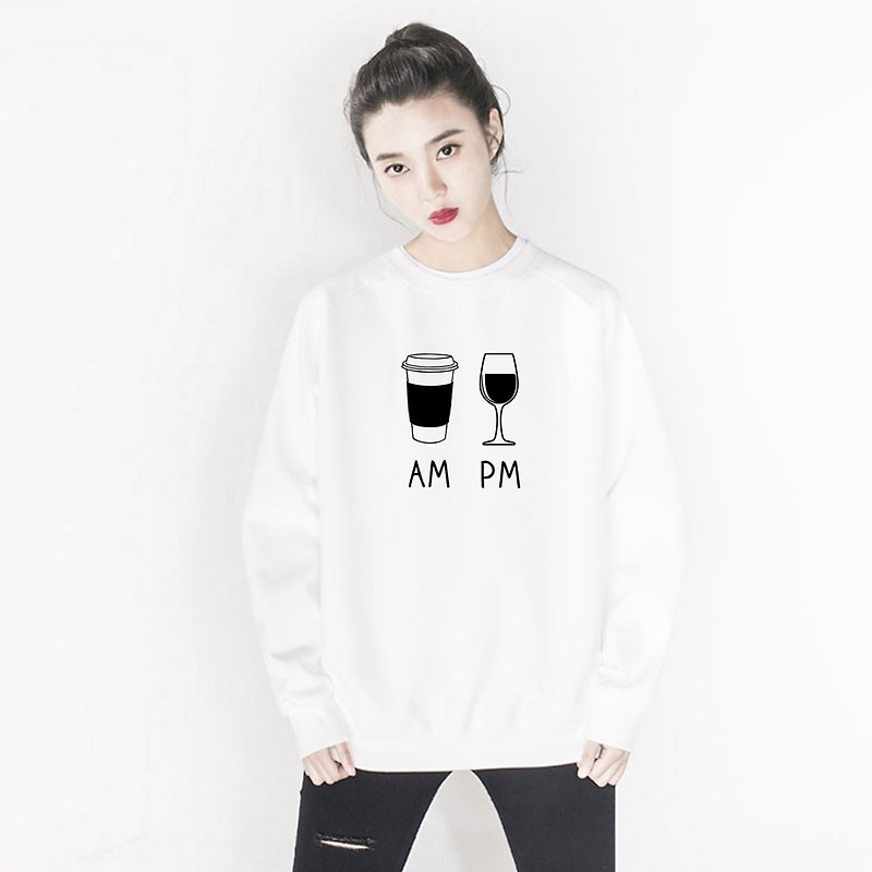 COFFEE AM WINE PM 男女 大學T 刷毛 中性版 白色 咖啡 酒 禮物 - 女裝 上衣 - 棉．麻 白色