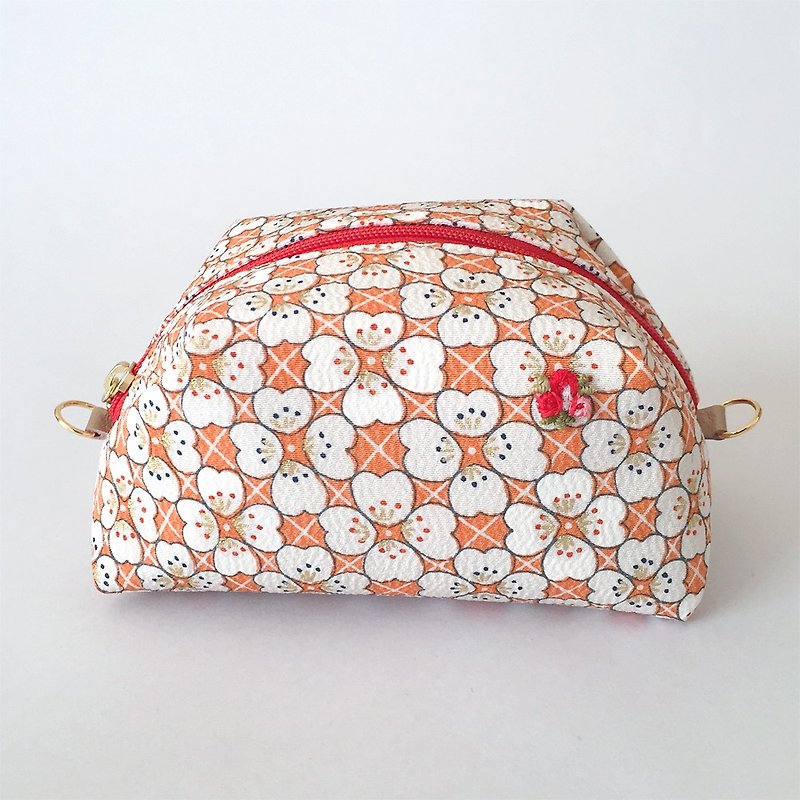 Pouch with Japanese traditional pattern, Kimono (Medium) - Silk - Toiletry Bags & Pouches - Other Materials Orange