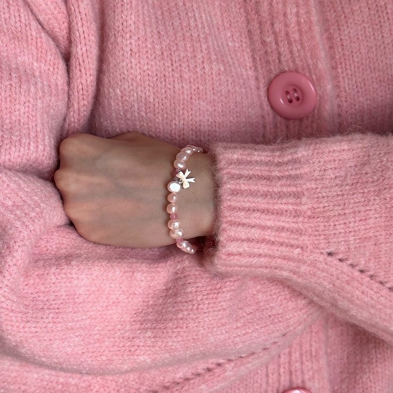 PALE PINK PEARL BRACELET - 手鍊/手環 - 珍珠 
