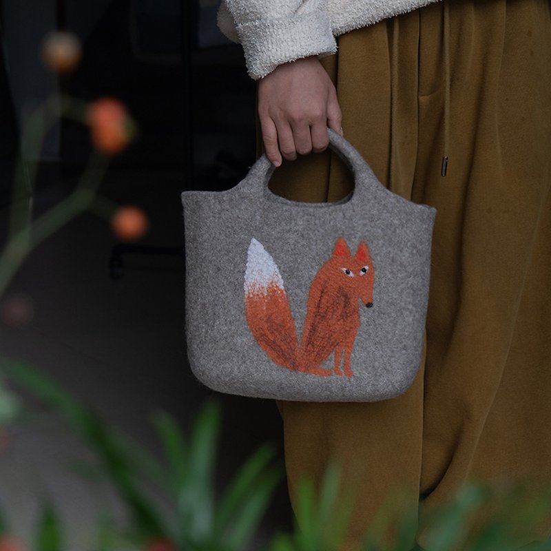 Keren Wool Felt Little Fox Handbag Wrist Bag Female Bag Open Handbag Gift Retro Simple and Versatile - Handbags & Totes - Wool 