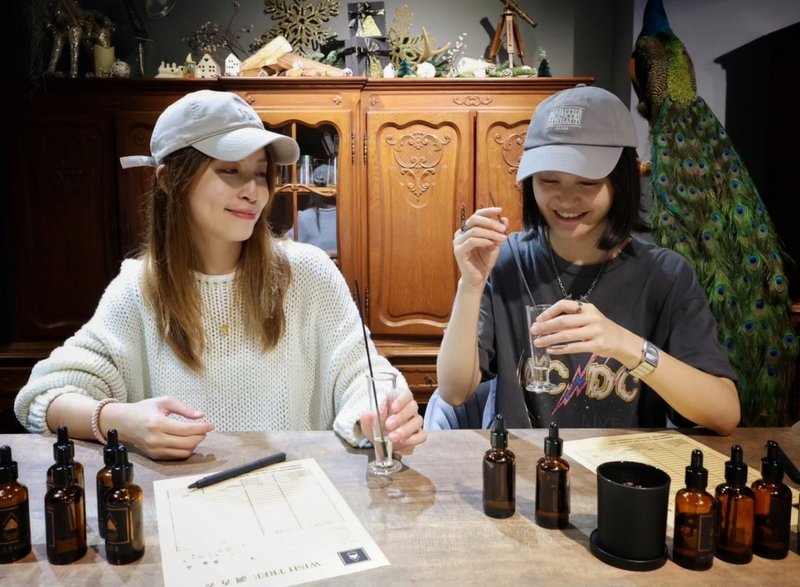 【DIY調香】 • 信義店 • 雙人方案 • 空間擴香 / 香氛蠟燭 - 蠟燭/香氛/調香 - 其他材質 