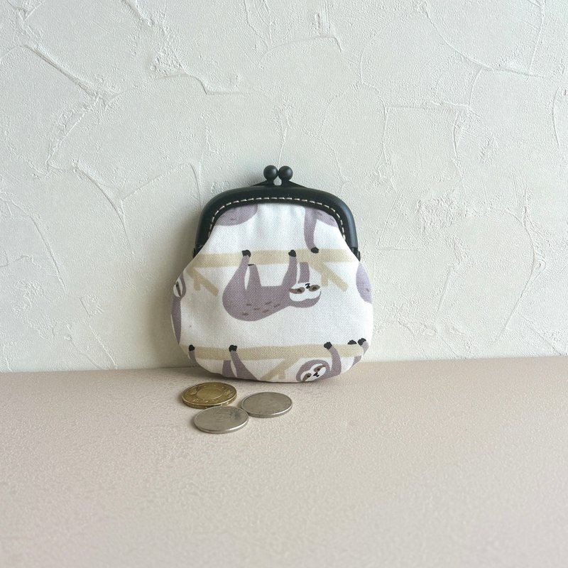 【A Sloth】Coin Purse#小口金包#cute#Japanese#storage - Coin Purses - Cotton & Hemp White