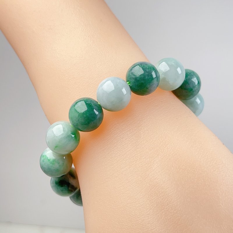 Green Flower Jadeite Bead Bracelet | Natural Burmese Jade Grade A Jadeite | Gift - สร้อยข้อมือ - หยก สีเขียว