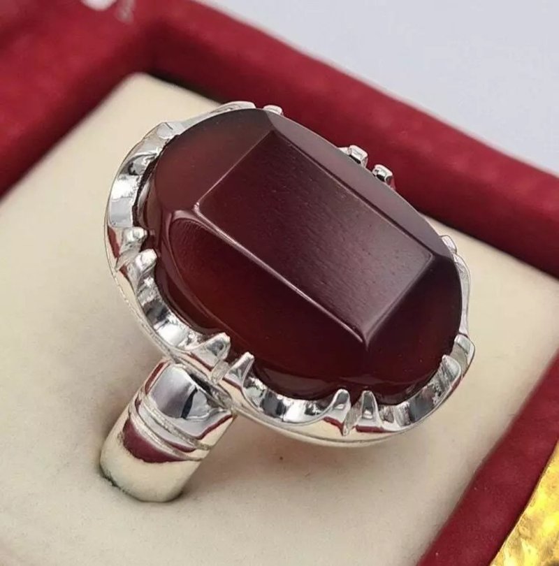 Unisex aqeeq ring blood red yemeni aqiq akik hakik Agate bague real gemstone - 戒指 - 寶石 紅色