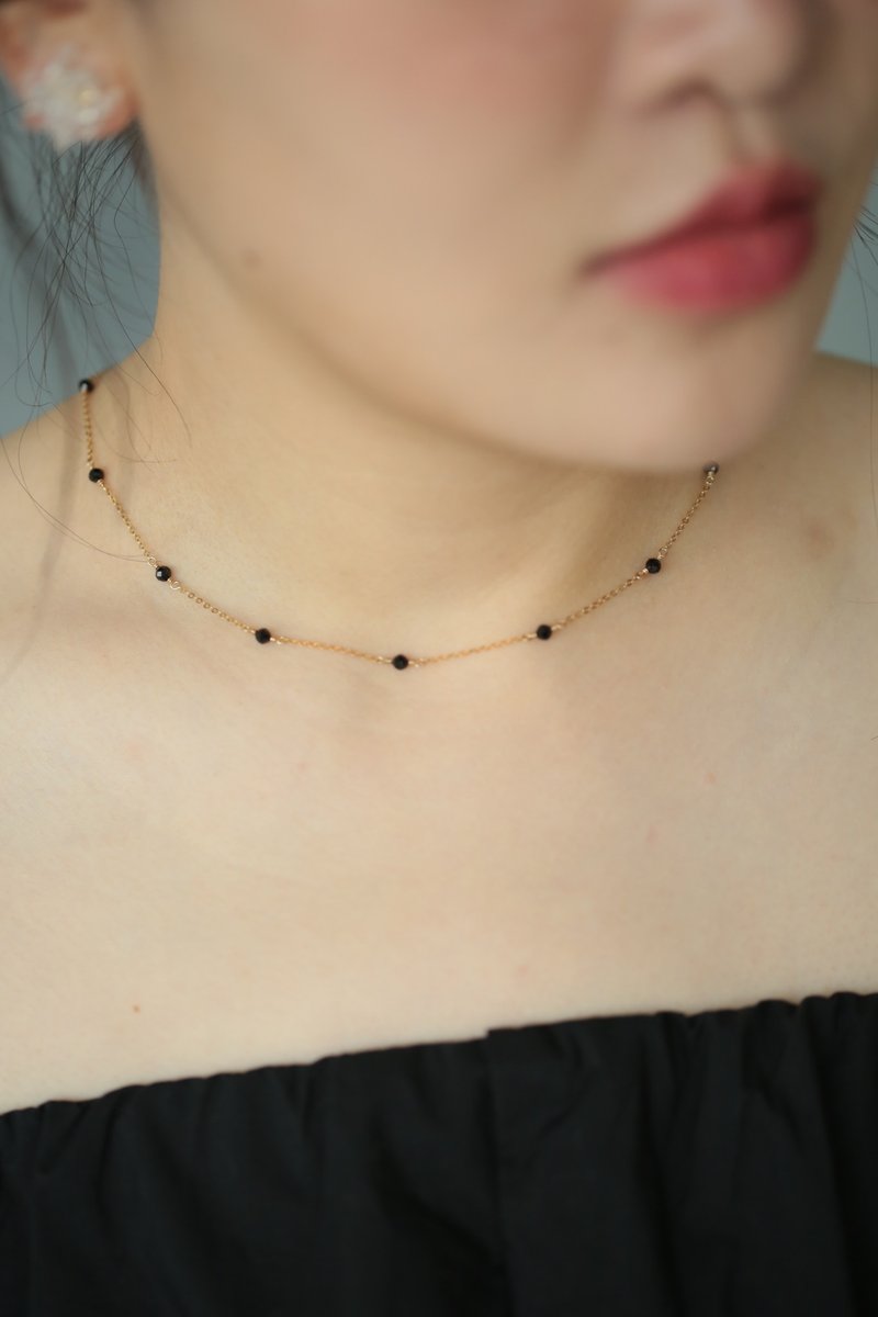 Gypsophila Necklace_Black Spinel Model│14KGF - Necklaces - Crystal Black