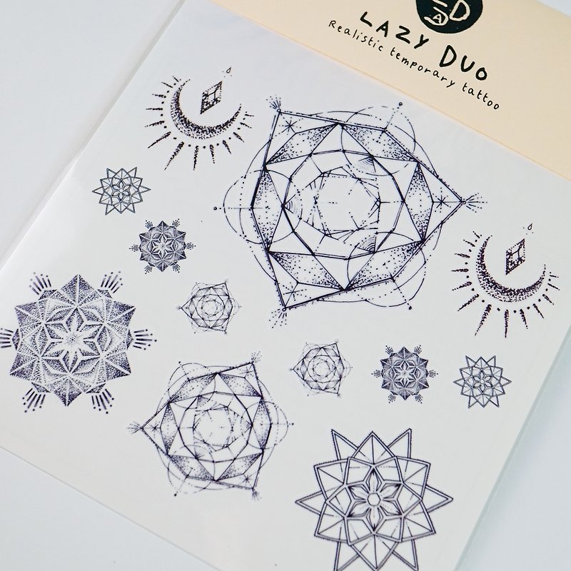 手描きの神秘的な入れ墨のステッカーニュートラルな幾何学的な幾何学ゴールドの単純な月と星のタロット - タトゥーシール - 紙 ブラック
