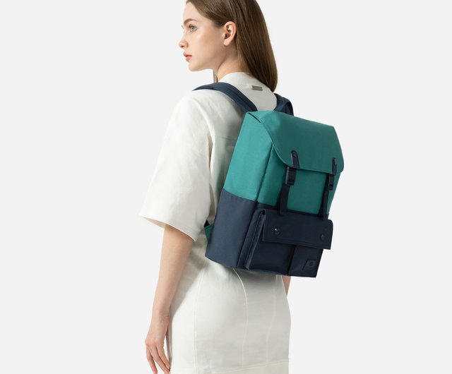 Anello slim 2024 flap backpack