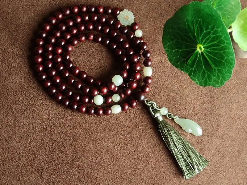 [Zhuanlian] Natural lobular red sandalwood 108 rosary hand-held bracelet and Tianyu - Bracelets - Wood Brown