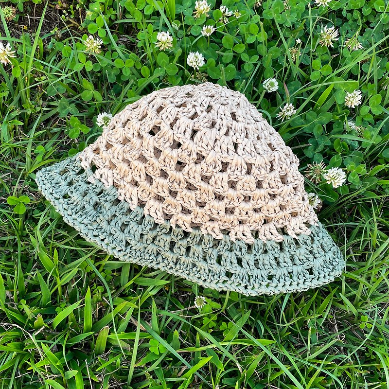 かぎ針編みのわら漁師帽子 – 麦畑 - 帽子 - サステナブル素材 多色