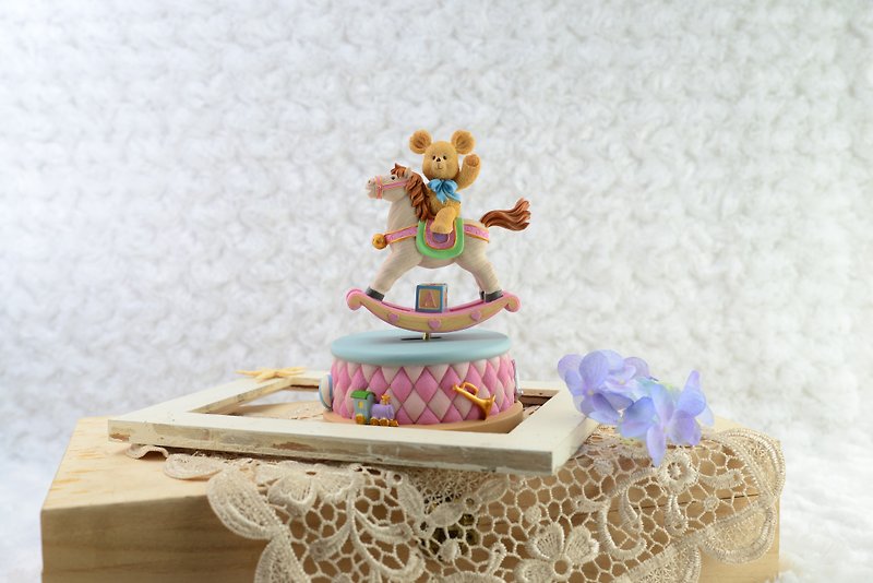 クマの木馬オルゴール誕生日プレゼント家の装飾ムーンギフト - 置物 - その他の素材 