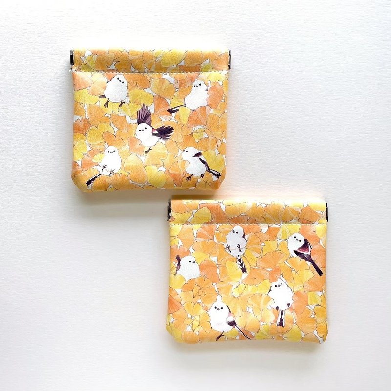 Rolia's Handmade Waxwing Ginkgo Pile Square PU Leather Coin Purse - กระเป๋าใส่เหรียญ - หนังเทียม 