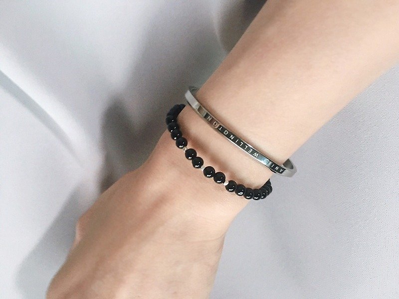 【Selected Natural Crystal】Black Onyx/Sterling Silver Grain Simple Thin Bracelet - สร้อยข้อมือ - คริสตัล สีดำ