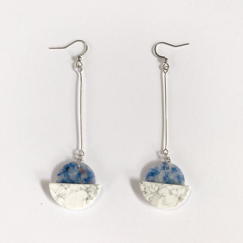 [Lost and find] natural stone turquoise blue point stone pendant earrings - Earrings & Clip-ons - Gemstone Blue
