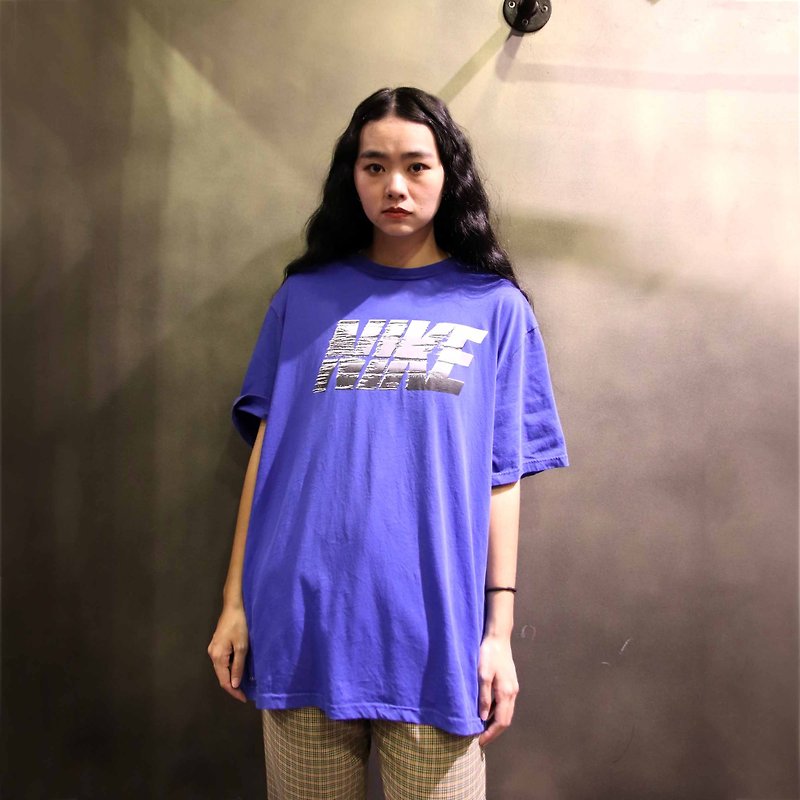 Tsubasa.Y Antique House A09 Nike Blue Tee, vintage brand T-shirt T-shirt - เสื้อยืดผู้หญิง - ผ้าฝ้าย/ผ้าลินิน สีน้ำเงิน