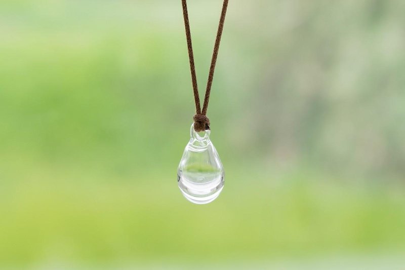 Aroma pendant drop clear - Necklaces - Glass Transparent