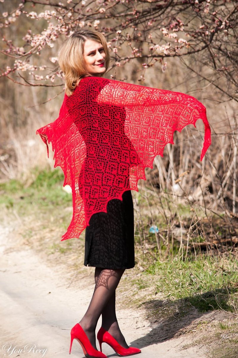 Linen Knit Scarves & Wraps Red - Red linen shawl, wedding shawl,  ผ้าคลุมไหล่ผ้าลินินสีแดง ผ้าคลุมไหล่งานแต่งงาน