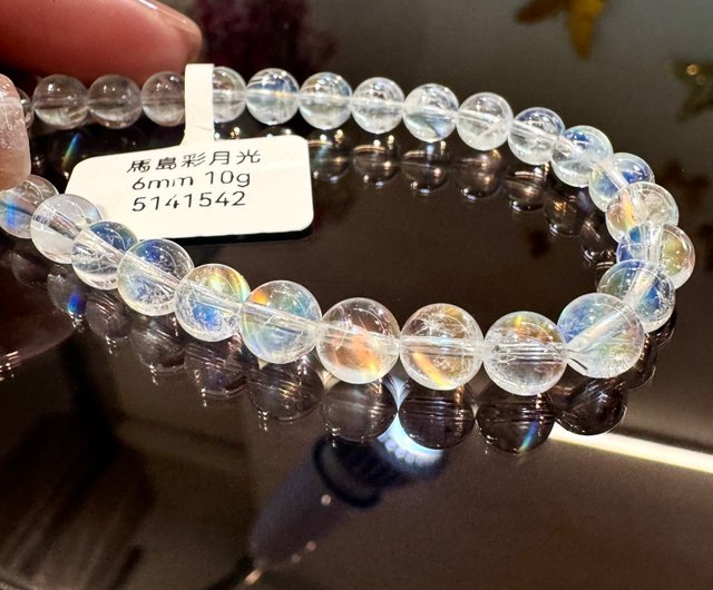 ✿天然色【厳選】虹色の輝きレインボームーンストーン【マダガスカル