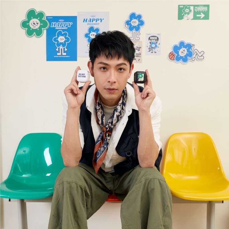 SIMON請勿打擾GaN 45W Type-C雙孔充電頭 - 科技小物 - 塑膠 多色