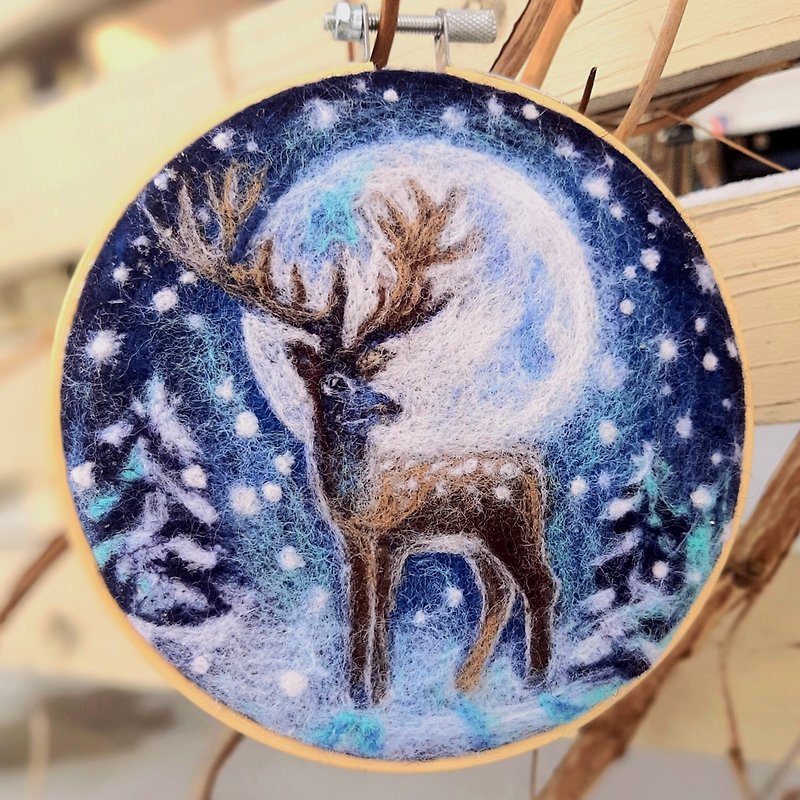Needle felt deer picture, Original deer wool painting,Felt art,Unusual gift - ตกแต่งผนัง - ขนแกะ สีน้ำเงิน