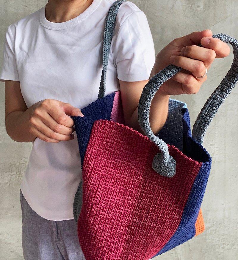 Color palette patchwork woven bag - กระเป๋าแมสเซนเจอร์ - ผ้าฝ้าย/ผ้าลินิน 