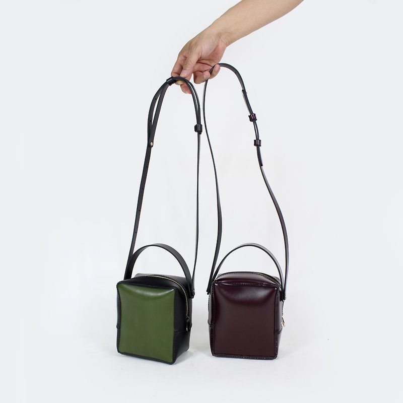 Zemoneni leather casual Shoulder Sporty bag - Messenger Bags & Sling Bags - Genuine Leather Black